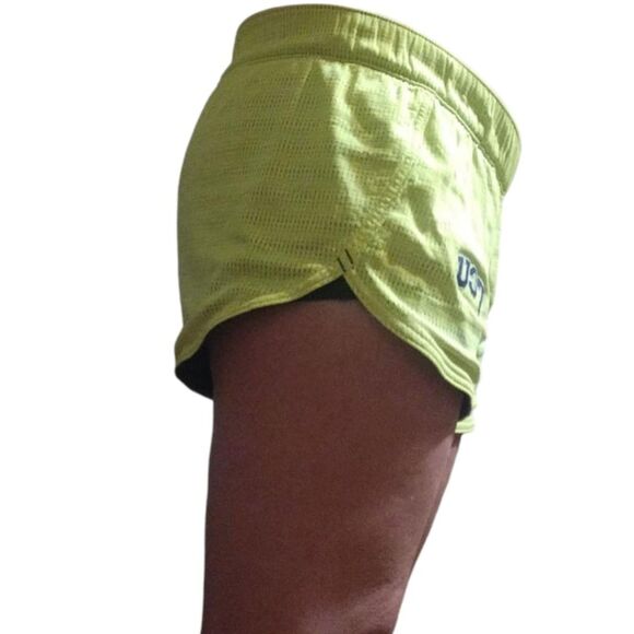 Under Armour Neon Yellow Texas Christian University Athletic Shorts Size Medium! - Picture 3 of 16
